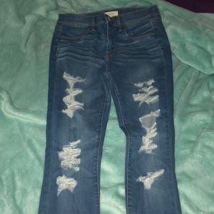 Medium wash skinny jeans